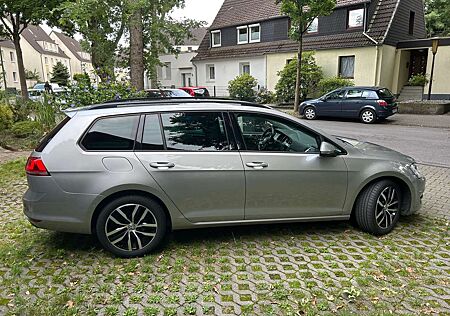 VW Golf Variant Volkswagen 1.2 TSI BlueMotion TechnologyComfortl