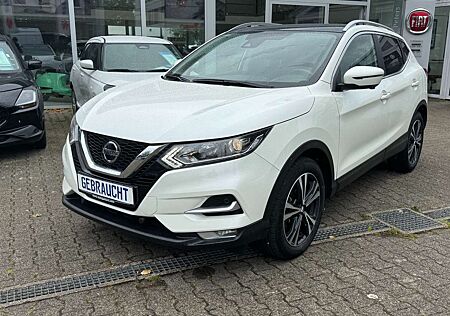 Nissan Qashqai 1.3 N-Connecta*NAVI*CAMERA*AHK*8Fach-bereift*PDC*