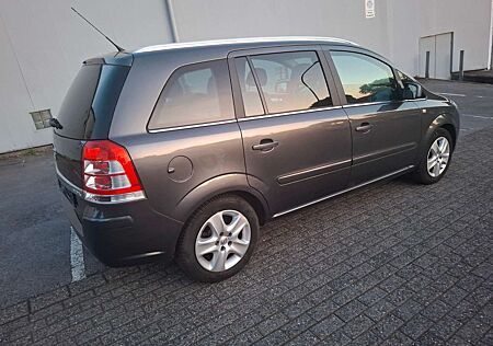 Opel Zafira B Design Edition 1 HAND 7 SITZER TÜV NEU