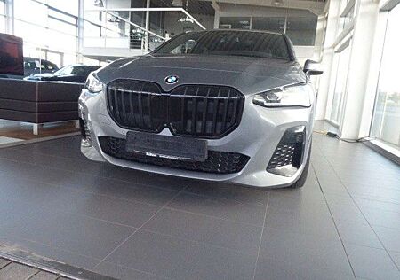 BMW 218d 218 ActiveTour M-Sport18ZollPanorama,AHK