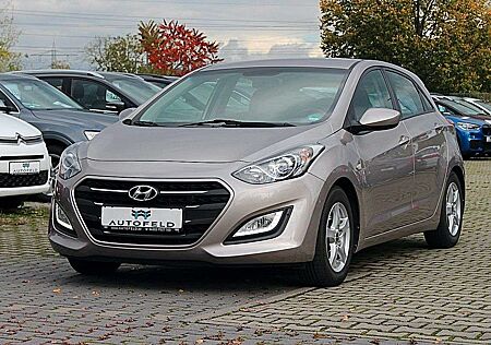 Hyundai i30 1.6 CRDi/KLIMA/BT/PDC/LEDTAG/