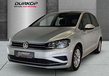 VW Golf Sportsvan Volkswagen VII Comfortline 1.0 TSI Klimaauto. Navi PDC Winte