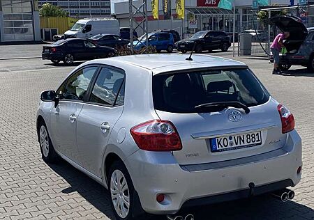 Toyota Auris 1.6 Club