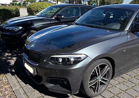 BMW 220 d / M-Sport / TÜV neu / unfallfrei / scheckheft