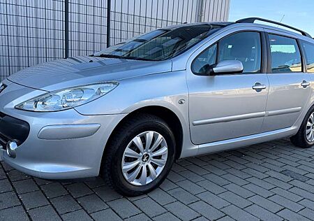 Peugeot 307 1.6 BENZINER AUTOMATIK TÜV,99.000KM,KLIMA