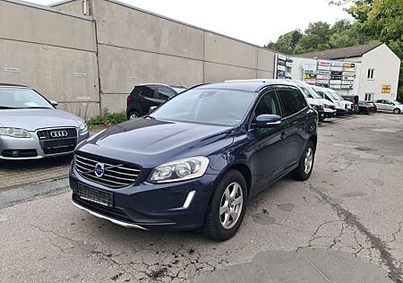 Volvo XC 60 XC60 Momentum 2WD