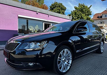 Skoda Superb Combi Elegance "AHK"Soundsystem"