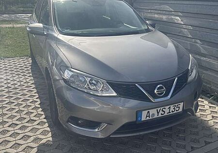 Nissan Pulsar Acenta