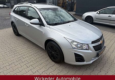 Chevrolet Cruze Station Wagon LS+Tüv Neu/Klima