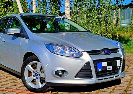 Ford Focus 1.0 EcoBoost Start-Stopp-System SYNC Edition