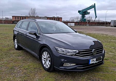 VW Passat Variant Volkswagen Diesel 2.0 TDI SCR DSG Business