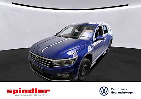 VW Passat Variant Volkswagen R-Line 2.0 TDI DSG / Pano, AHK