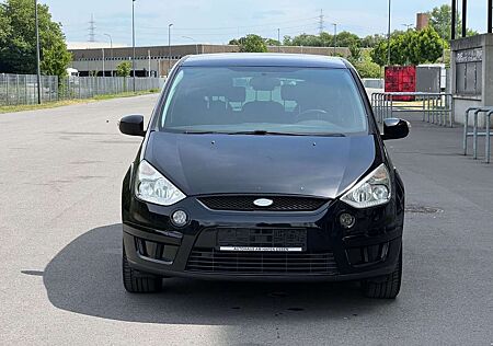 Ford S-Max Trend*PDC*2-ZONEN-KLIMA*7 Sitze