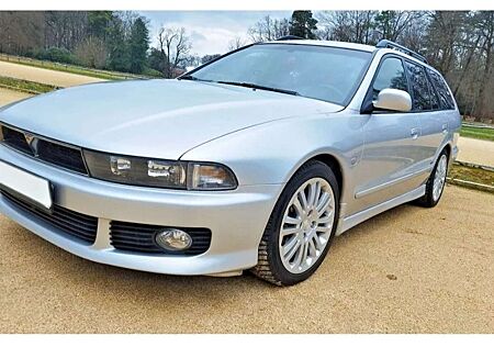 Mitsubishi Galant 2.5 V6 Avance "fast alles gemacht"