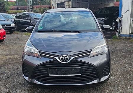 Toyota Yaris Cool & Sound