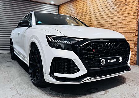 Audi Q8 RSQ 8/MATRIX LED/PANO/HUB/AHK/B&O/STANDH