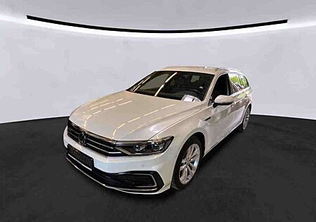 VW Passat Variant Volkswagen GTE Matrix/ACC/Kam/Stand-HZ/AHK