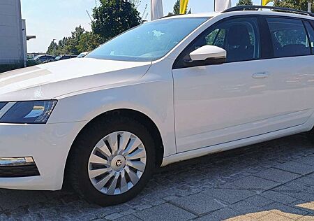 Skoda Octavia Combi 1.0 TSI Ambition/56 Tkm/1Hand/Service NEU