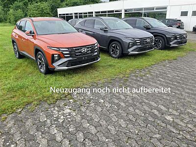 Hyundai TUCSON 1.6 T-GDI Style 2WD Automatik NAVI+SHZ+LED