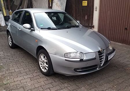 Alfa Romeo 147 1.6 Twin Spark ECO Distinctive