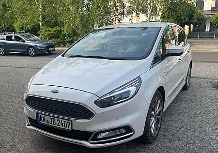 Ford S-Max Vignale