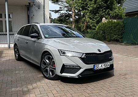 Skoda Octavia Combi 2.0 TSI DSG RS First Edition Garantie Canton