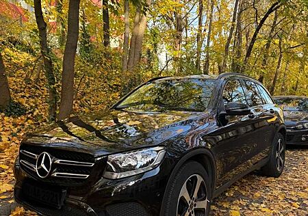 Mercedes-Benz GLC 220 d 4Matic 9G-TRONIC AMG Line