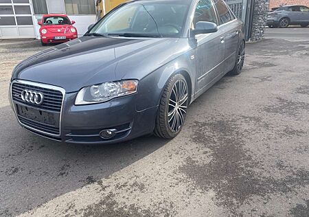 Audi A4 3.2 FSI quattro