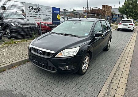 Ford Focus Turnier Style + *KLIMA*AHK*TEMPOMAT*