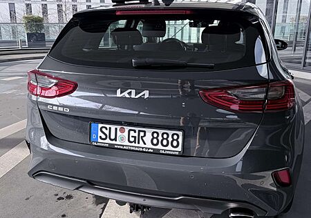 Kia Cee'd Ceed / Ceed 1.5 T-GDI OPF Vision