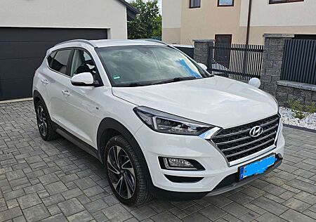 Hyundai Tucson Diesel blue 2.0 CRDi 4WD Style