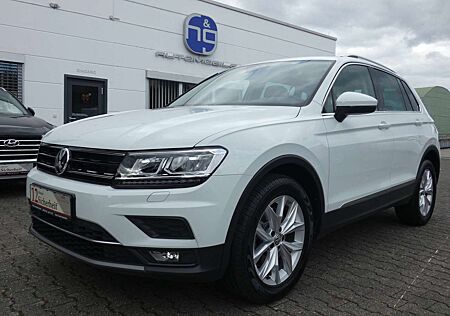 VW Tiguan Volkswagen 2,0 TFSI Highline 4Motion Automatik