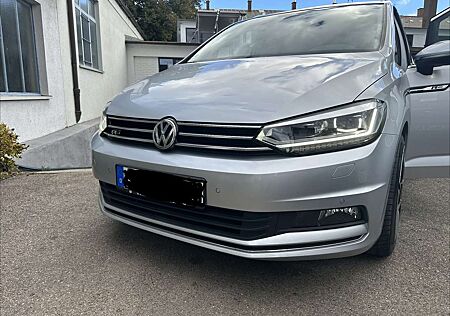 VW Touran Volkswagen Highline BMT/Start-Stopp