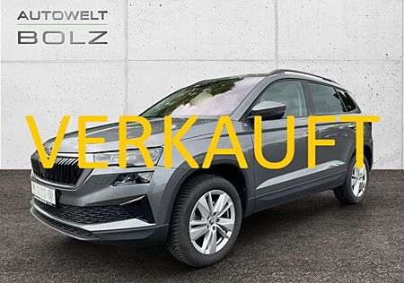 Skoda Karoq Drive 4x4 2.0 TDI AHK Panodach Navi Kamera beh. Fr