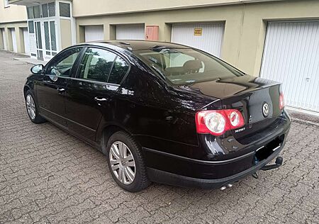 VW Passat Volkswagen Diesel 1.9 TDI Highline Tüv Juni 2027