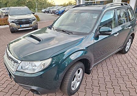 Subaru Forester gebraucht kaufen Subaru Forester 2.0D Deep Green Pearl, Comfort, AHK