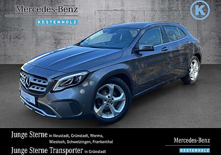 Mercedes-Benz GLA 180 URBAN+AUTOMATIK+LED+SHZ+BUSINESS+SPIEGEL