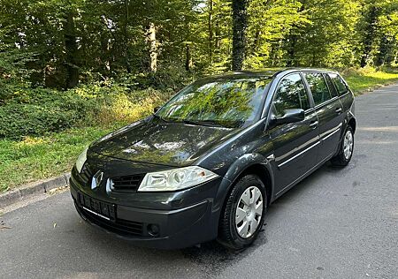 Renault Megane Authentique - Tüv-Au: 03-2027 - 2. Hand - KLIMA
