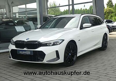 BMW 330 e Tour°M Sportpaket LED°19M-Alu-Curv.Disply