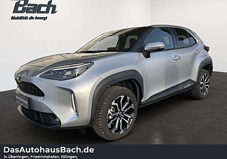 Toyota Yaris Cross 1.5 Hybrid Team D Winter Safety