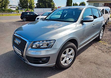 Audi Q5 2.0 TFSI quattro Automatik Navi Leder Xenon