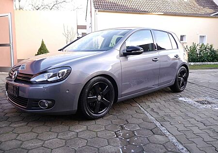 VW Golf Volkswagen 2.0 TDI DPF DSG Style