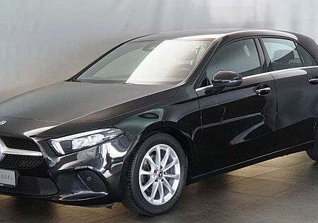 Mercedes-Benz A 160 Progressive/Wide/Cam/CarPlay/Temp/DAB/17''