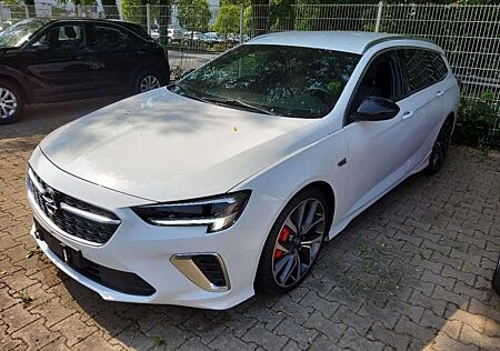 Opel Insignia B ST GSi 4x4 AT,20",Keyless,LED-Matrix