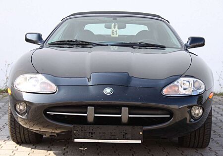 Jaguar XK8 Cabrio 2 Jahre Garantie