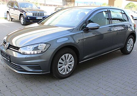 VW Golf Volkswagen VII 1.0 TSI BMT Parksensoren/Sitzheizung/Klimaaut.