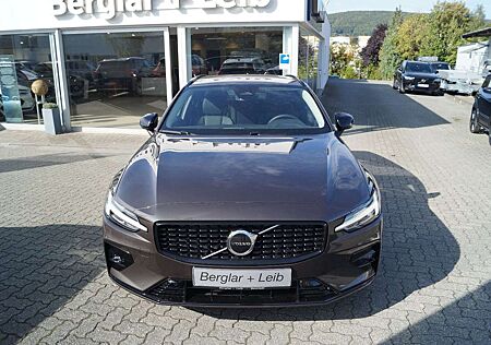 Volvo V60 B4 Diesel Plus Dark Aut/AHK/BLIS/ACC/VollLED