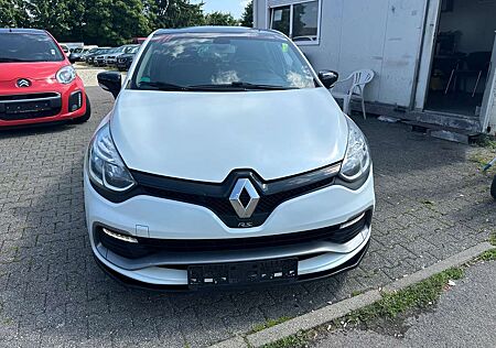 Renault Clio TCe 220 EDC R.S. Trophy