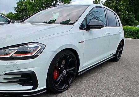 VW Golf GTI Volkswagen TCR 2.0 TSI OPF DSG