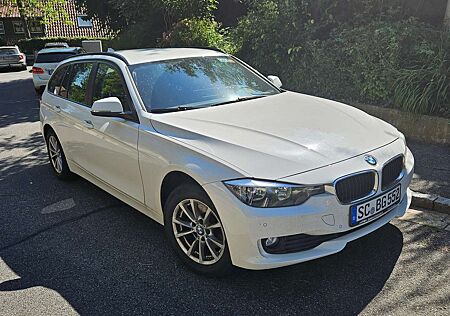 BMW 320d 320 3er Touring Diesel Touring Sport-Aut.